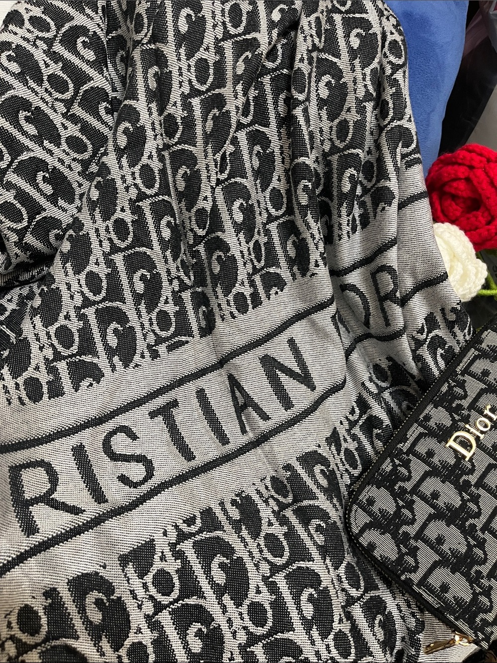 Black & Gray Scarf/Wallet Set